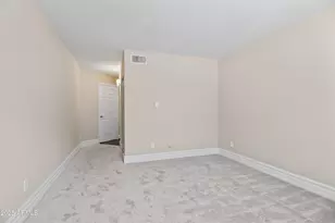 3825 E Camelback Rd, Phoenix, AZ 85018 - Photo 11