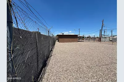 17 W Alta Vista Road, Phoenix, AZ 85041 - Photo 23