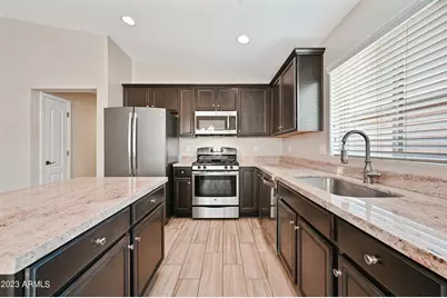 2209 E Hazeltine Way, Gilbert, AZ 85298 - Photo 3