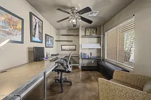 2253 E Heston Dr, Phoenix, AZ 85024 - Photo 13