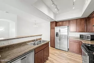 2402 E 5th St, Tempe, AZ 85288 - Photo 13