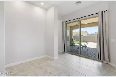 10631 E Thatcher Avenue, Mesa, AZ 85212 - Photo 15