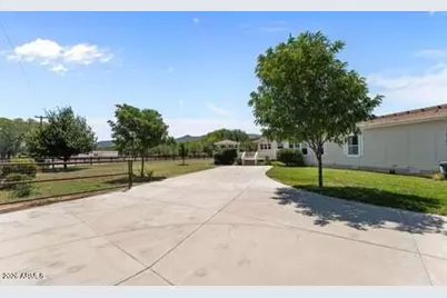 15181 W Sunshine Lane, Kirkland, AZ 86332 - Photo 57