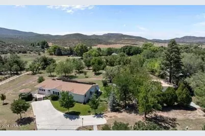 15181 W Sunshine Lane, Kirkland, AZ 86332 - Photo 5