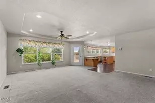 15181 W Sunshine Ln, Kirkland, AZ 86332 - Photo 35