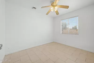 822 W Bradford Drive, Gilbert, AZ 85233 - Photo 11