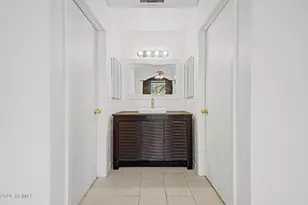 822 W Bradford Dr, Gilbert, AZ 85233 - Photo 17