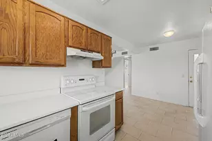 822 W Bradford Dr, Gilbert, AZ 85233 - Photo 7