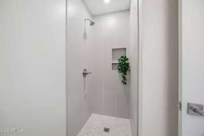 8011 N 49th Avenue, Glendale, AZ 85302 - Photo 21