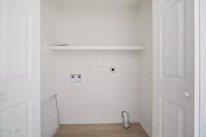 8011 N 49th Avenue, Glendale, AZ 85302 - Photo 17