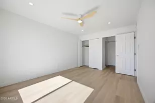 8011 N 49th Ave, Glendale, AZ 85302 - Photo 13