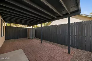 8011 N 49th Ave, Glendale, AZ 85302 - Photo 21