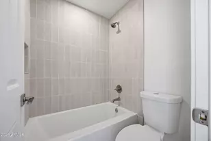 8011 N 49th Ave, Glendale, AZ 85302 - Photo 15