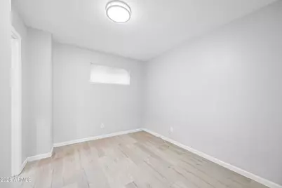 3025 N 32nd Street #Apt 54, Phoenix, AZ 85018 - Photo 9