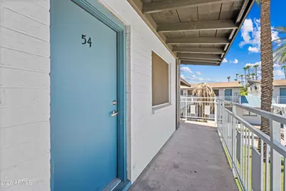 3025 N 32nd Street #Apt 54, Phoenix, AZ 85018 - Photo 1