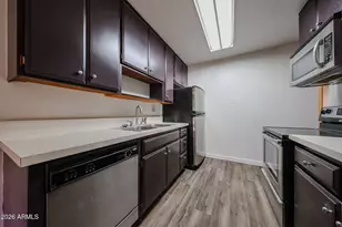 5525 E Thomas Rd, Phoenix, AZ 85018 - Photo 9