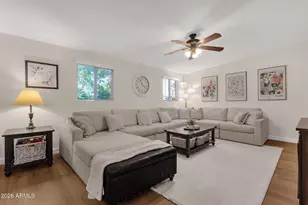3314 E Holly St, Phoenix, AZ 85008 - Photo 11