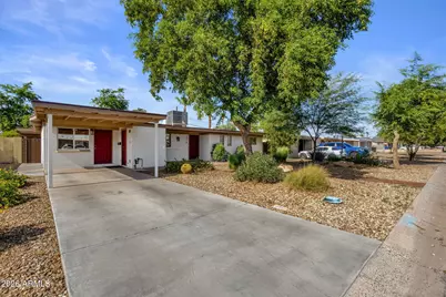 3314 E Holly Street, Phoenix, AZ 85008 - Photo 3