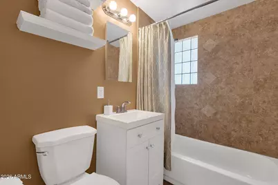 3314 E Holly Street, Phoenix, AZ 85008 - Photo 25