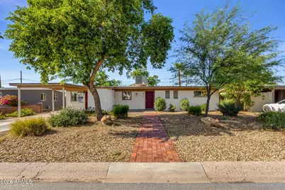 3314 E Holly Street, Phoenix, AZ 85008 - Photo 1