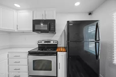 22 E Riverside Street, Phoenix, AZ 85040 - Photo 9