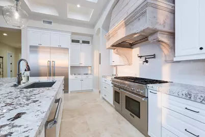 11346 E Monument Drive, Scottsdale, AZ 85262 - Photo 13