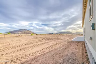39105 W Maldonado Rd, Tonopah, AZ 85354 - Photo 29