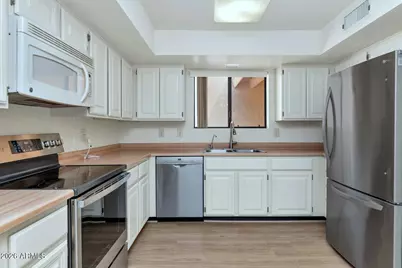 26445 S Boxwood Drive, Sun Lakes, AZ 85248 - Photo 17