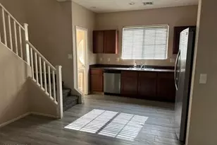 2114 N 77th Ln, Phoenix, AZ 85035 - Photo 7