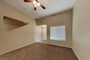 17472 W Watson Ln, Surprise, AZ 85388 - Photo 5