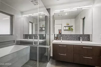 321 E Whitton Avenue, Phoenix, AZ 85012 - Photo 23
