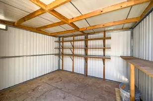 929 N Delaware Dr, Apache Junction, AZ 85120 - Photo 5