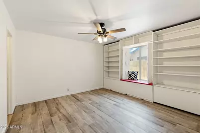 24821 N 41st Avenue, Glendale, AZ 85310 - Photo 33