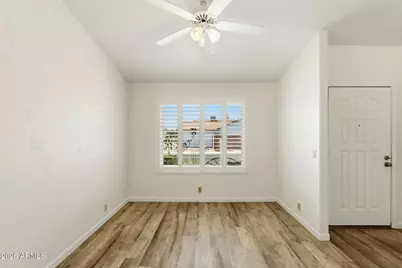 24821 N 41st Avenue, Glendale, AZ 85310 - Photo 11
