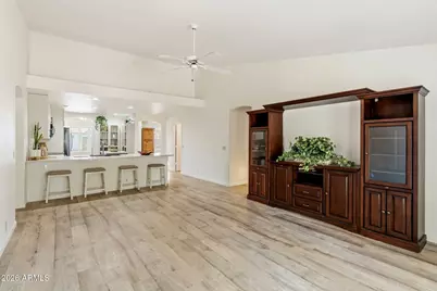 24821 N 41st Avenue, Glendale, AZ 85310 - Photo 13