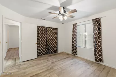 24821 N 41st Avenue, Glendale, AZ 85310 - Photo 29
