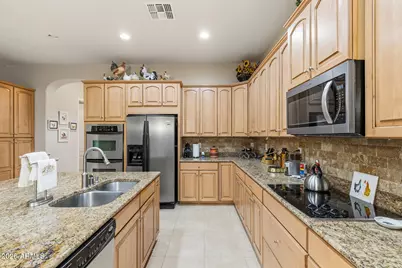 625 S 173rd Drive, Goodyear, AZ 85338 - Photo 21