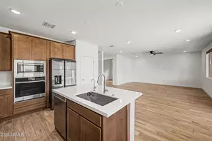 17057 W Molly Ln, Surprise, AZ 85387 - Photo 19