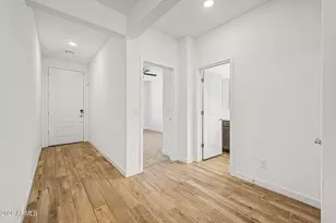 17057 W Molly Ln, Surprise, AZ 85387 - Photo 7