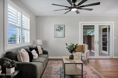 10208 N 8th Place #B, Phoenix, AZ 85020 - Photo 3
