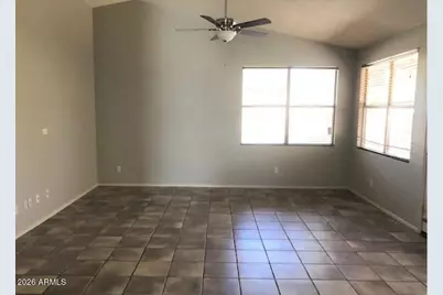 150 S Cobblestone Drive, Gilbert, AZ 85296 - Photo 5