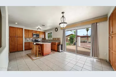 2908 E Cactus Road, Phoenix, AZ 85032 - Photo 13