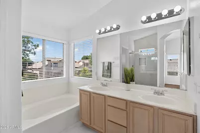 1633 E Barbarita Avenue, Gilbert, AZ 85234 - Photo 23