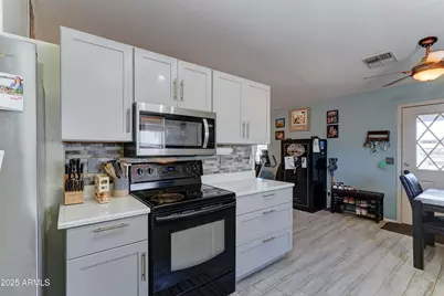 6525 E Fox Hollow Lane, San Tan Valley, AZ 85140 - Photo 5