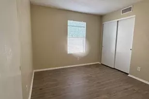 4455 W Yorkshire Dr, Glendale, AZ 85308 - Photo 5