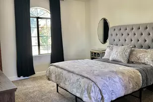 908 W Flynn Ln, Phoenix, AZ 85013 - Photo 13