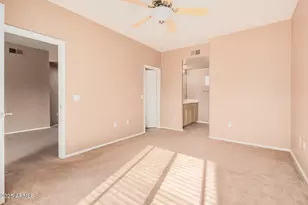 7401 W Arrowhead Clubhouse Dr, Glendale, AZ 85308 - Photo 17