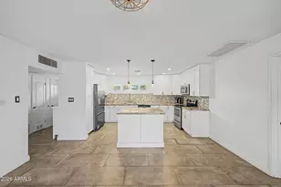 5835 N 16th Pl, Phoenix, AZ 85016 - Photo 13