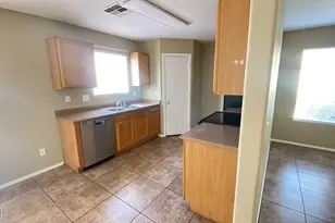 7381 W Palo Verde Dr, Glendale, AZ 85303 - Photo 5
