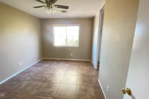 7381 W Palo Verde Dr, Glendale, AZ 85303 - Photo 7